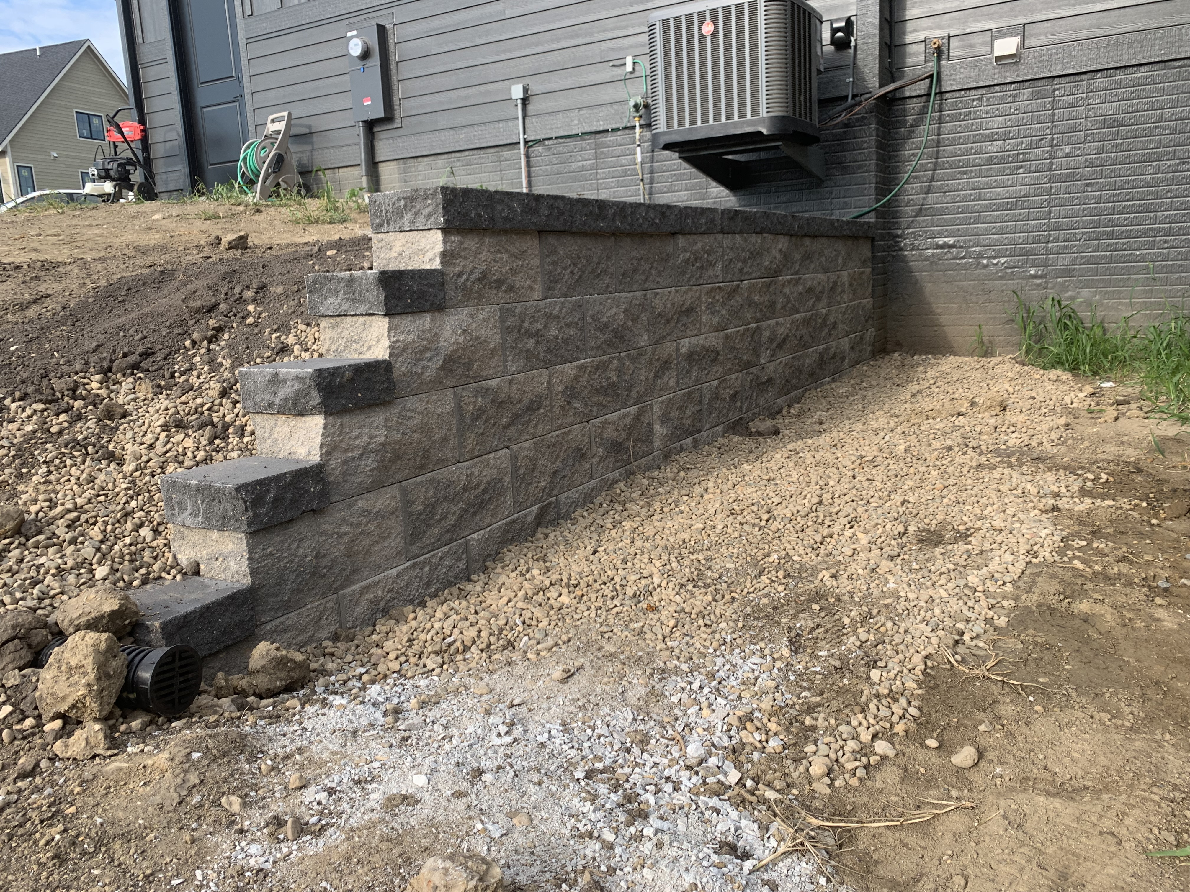 Retaining wall erosion control